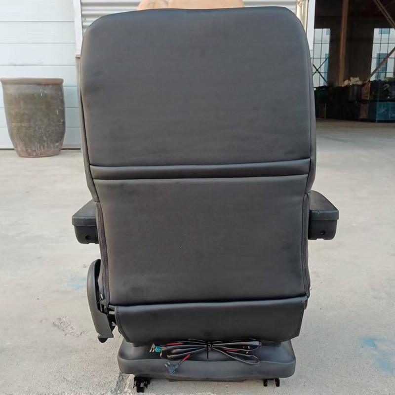 China Factory Engineering Vehicle Seat Excavator Seat Bulldozer Seat Forklift Seat Loader Seat