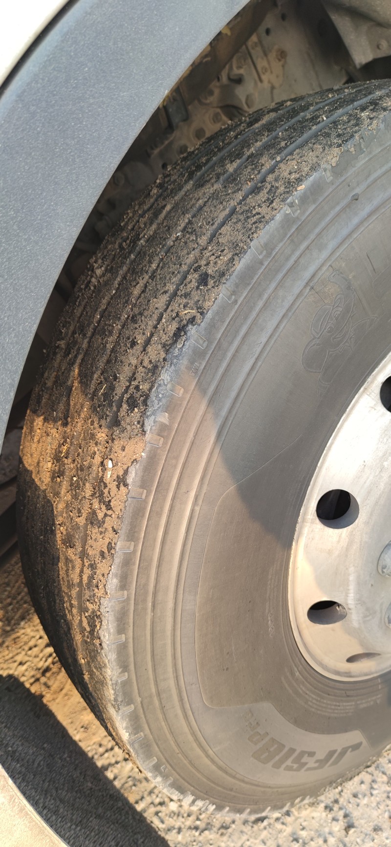 China Supplier High Speed High Wear Resistance High Load Carrying Capacity Cost Effective Radial Truck Tire Truck Tyres